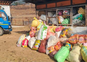 Waste piles up as gewogs in Bumthang lack regular collection